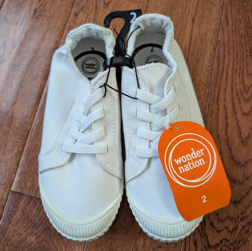 Wonder Nation Girl's Canvas Slip On Shoes Sneakers White NWT Size 2